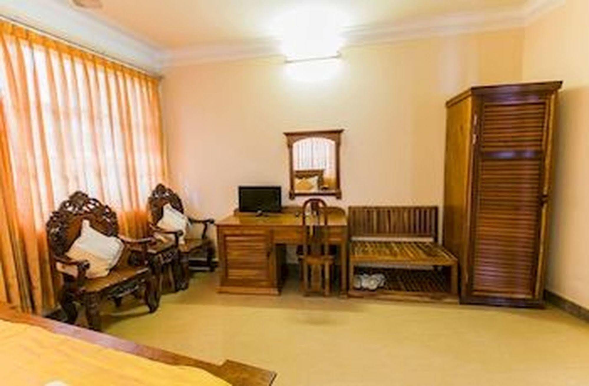 Asia Hotel Battambang Extérieur photo