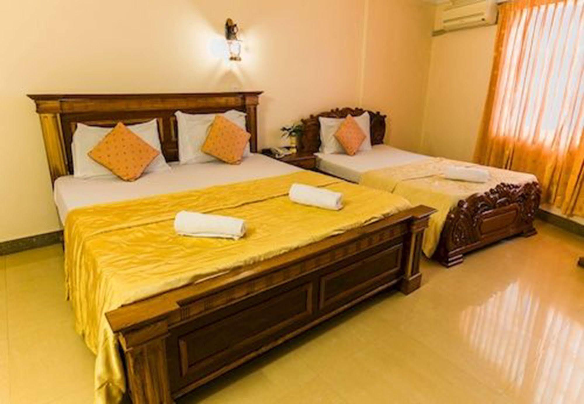 Asia Hotel Battambang Extérieur photo